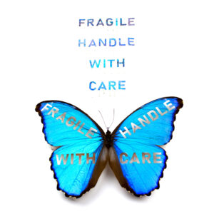 fragile_below